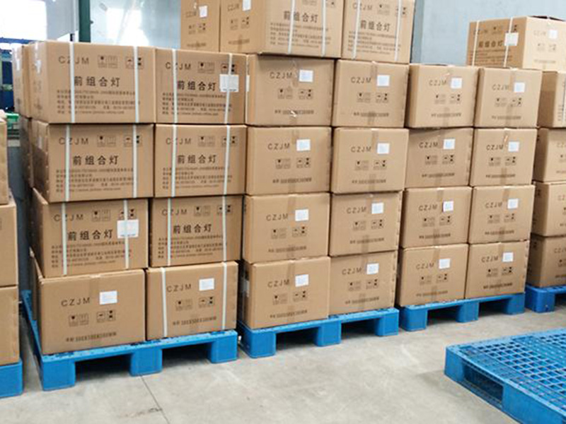 塑料托盤應用（yòng）於燈具行業