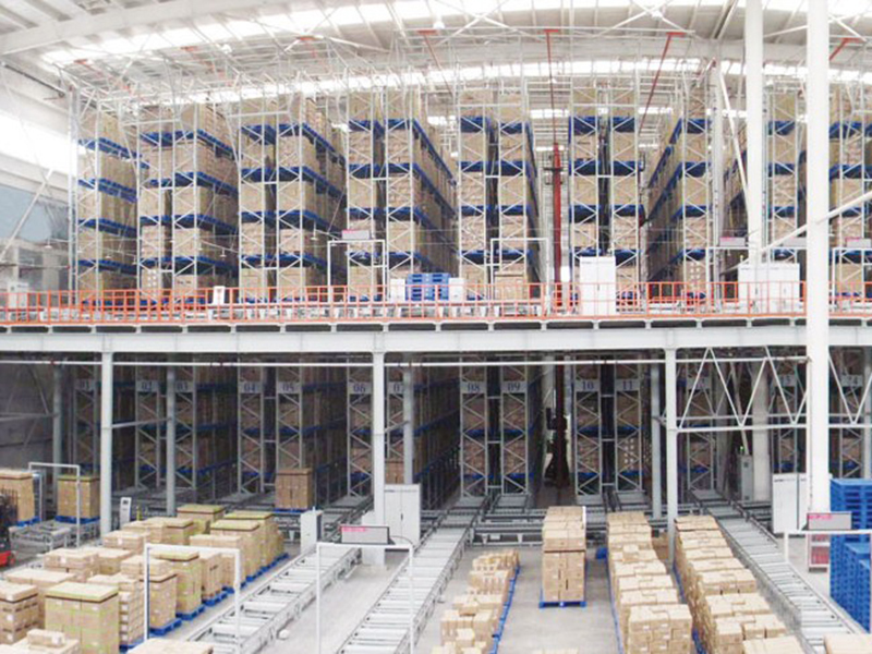 塑料托盤（pán）應用於電（diàn）子廠倉